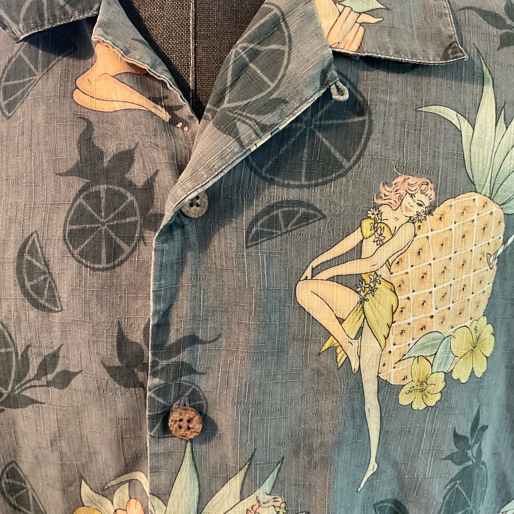 Tommy Bahama 100% Silk Button Down XXL - Picture 3 of 5